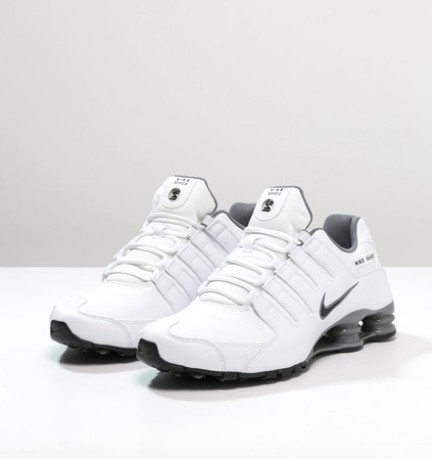 Shoe men Shox Nz colore White - Nike - SportIT.com