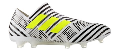 Botas de Fútbol Adidas Nemeziz 17+ 360 Agilidad FG Tormenta de Polvo Pack  colore blanco negro - Adidas - SportIT.com