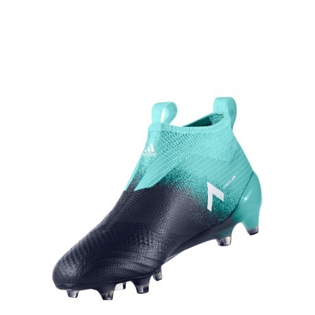 scarpe da calcio adidas professionali