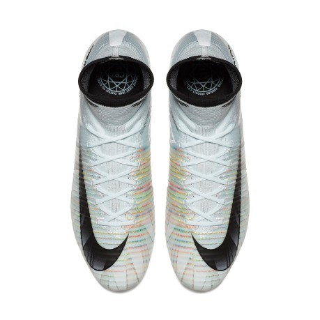 Las botas de fútbol Nike Mercurial Superfly V CR7 FG Corte A la Brillantez  colore azul blanco - Nike - SportIT.com