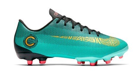Football boots Child Nike Mercurial Vapor XII Academy CR7 MG Pride Of  Portugal Pack colore Green Red - Nike - SportIT.com